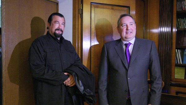 Steven Seagal và Phó thủ tướng Nga Dmitry Rogozin